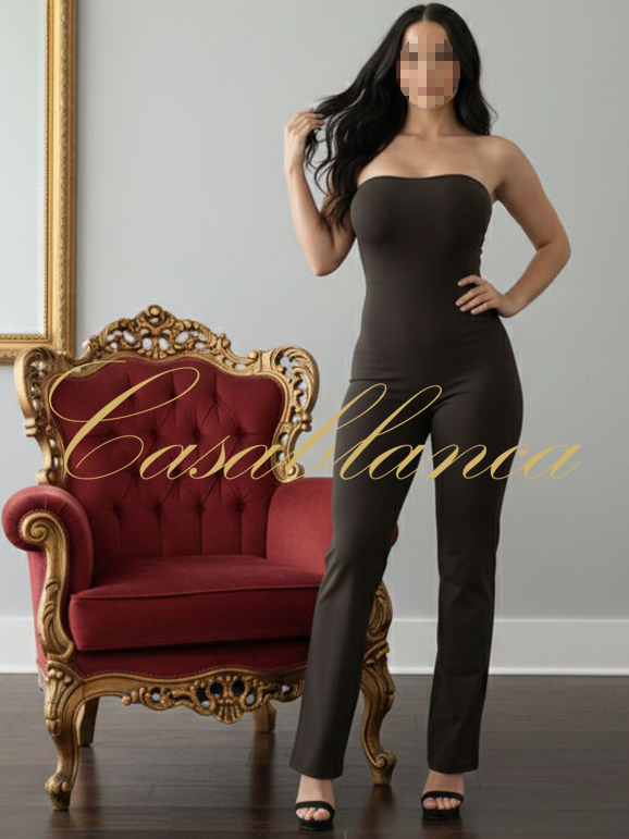 Mia, Casablanca Dame und Masseurin f&uuml;r sinnliche, verf&uuml;hrerisch, sexy sowie erotische Tantra Massagen in K&ouml;ln