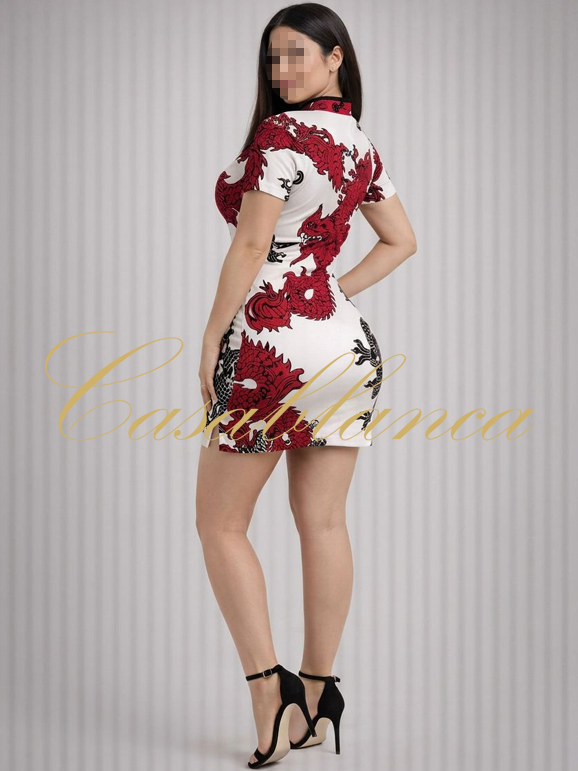 Veronica, Casablanca Dame und Masseurin f&uuml;r sinnliche, verf&uuml;hrerisch, sexy sowie erotische Tantra Massagen in K&ouml;ln